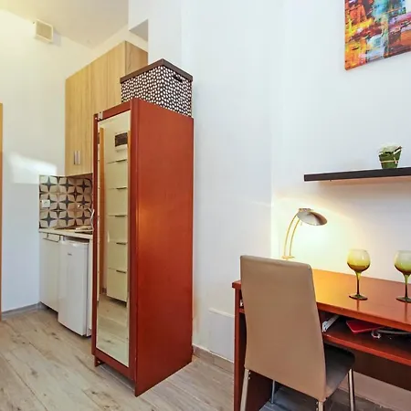 아파트 Studio Apartments Split